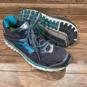 Brooks Ariel running shoes size 7